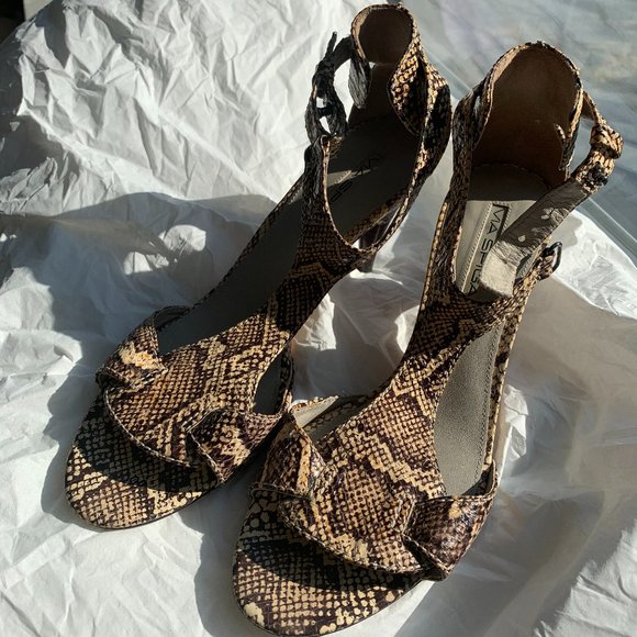 Via Spiga SnakeSkin Heels - Picture 1 of 5